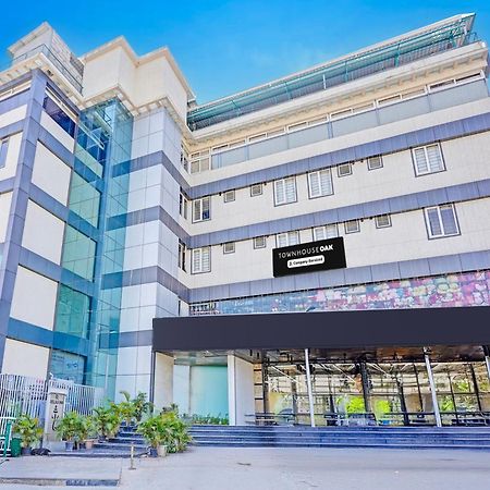 Super Townhouse Oak Electronic City Formerly Hotel Trubell Kammasandra Экстерьер фото