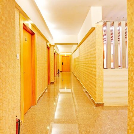 Super Townhouse Oak Electronic City Formerly Hotel Trubell Kammasandra Экстерьер фото