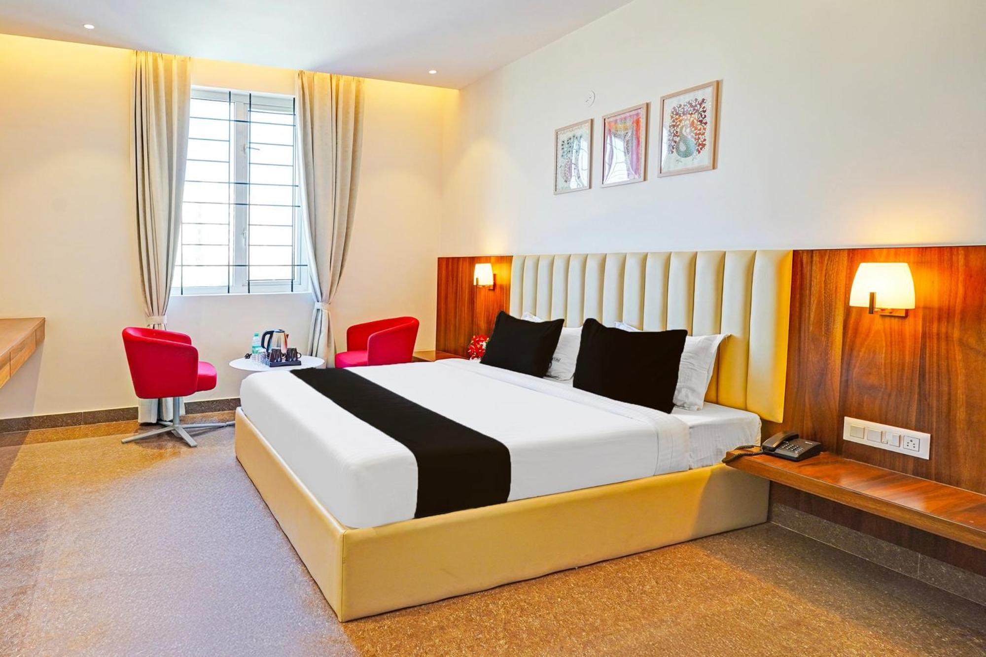 Super Townhouse Oak Electronic City Formerly Hotel Trubell Kammasandra Экстерьер фото