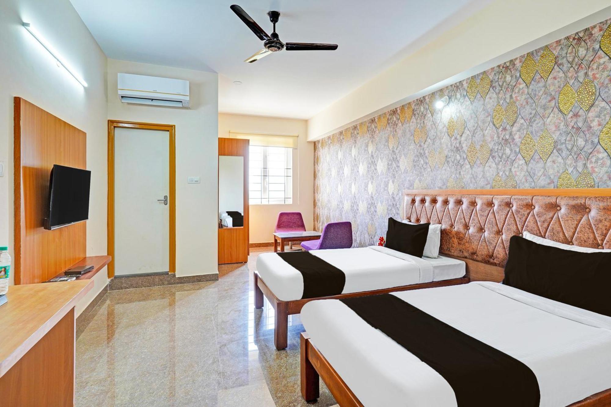 Super Townhouse Oak Electronic City Formerly Hotel Trubell Kammasandra Экстерьер фото